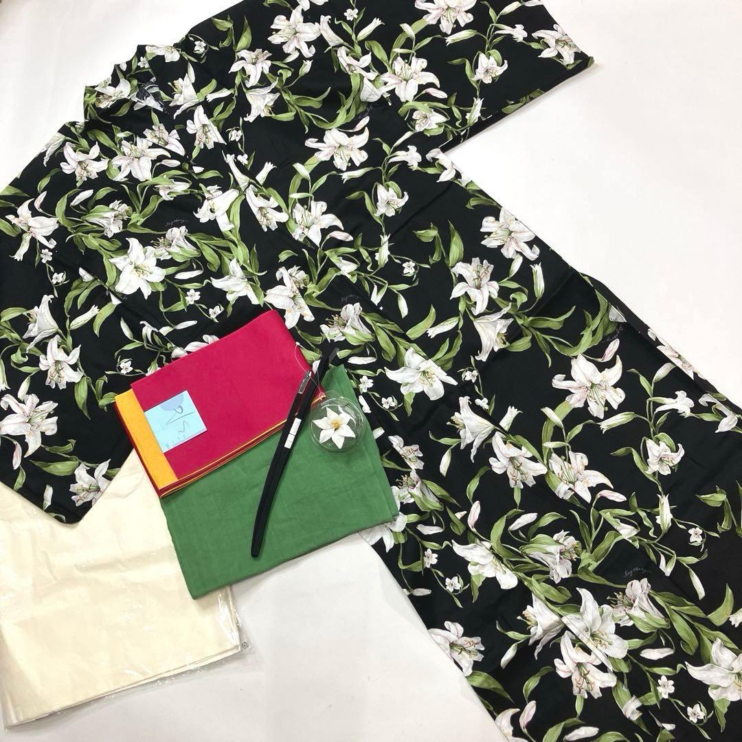 【新品未使用】インゲボルグ 黒 ユリ柄 豪華浴衣set/2024年 夏