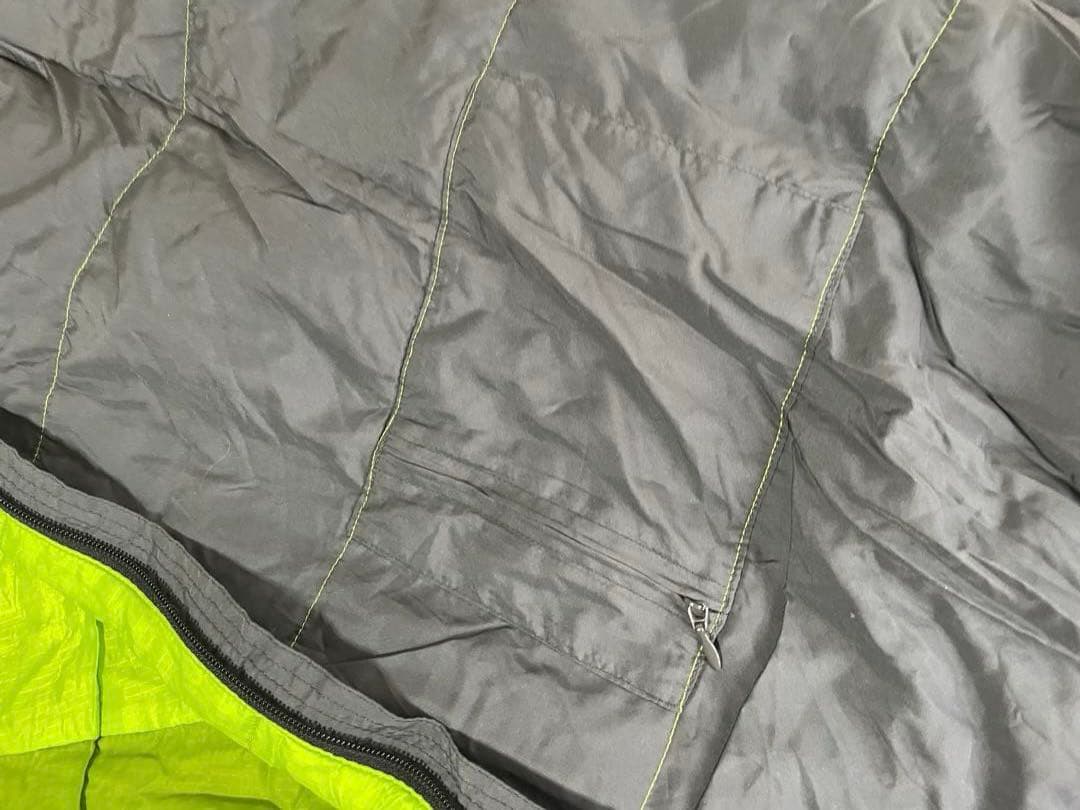 ISUKA イスカ ウルトラライトサマーモデル シュラフ 寝袋 アウトドア 美品