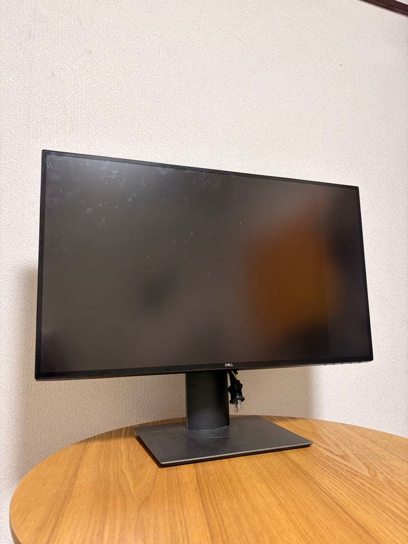 DELLU2520D 25インチモニター　USB-Cハブ　2K 回転機能高さ調整
