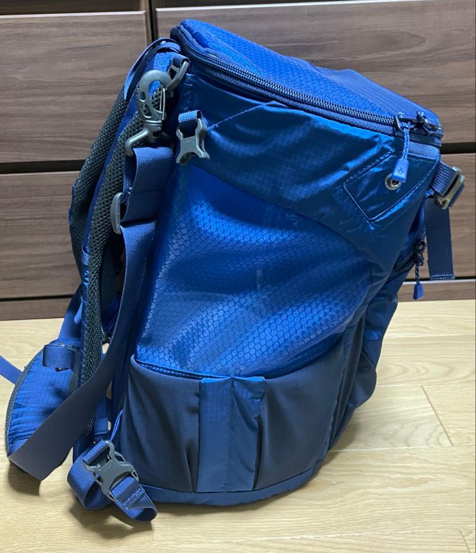 Ryoji様美品　mont-bell モンベルドッグキャリングバッグ Mサイズ青