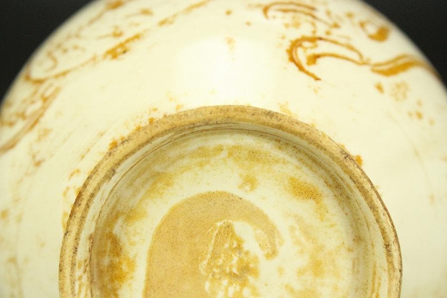 中国美術 白磁 刻龍紋 瓶 高17.5cm(HA434)