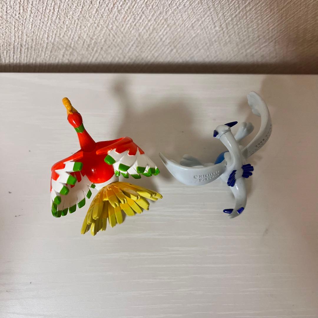 ホウオウ　ルギア　フィギュア　ポケモン