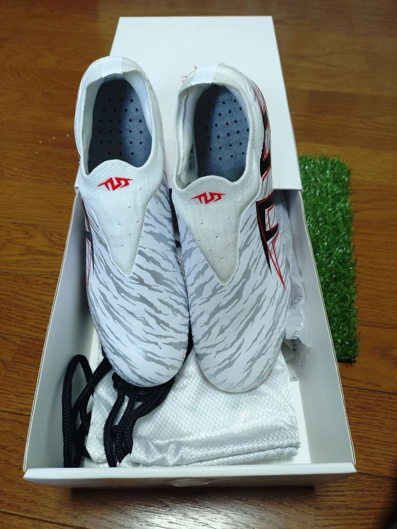 シューズ TLSS Libero