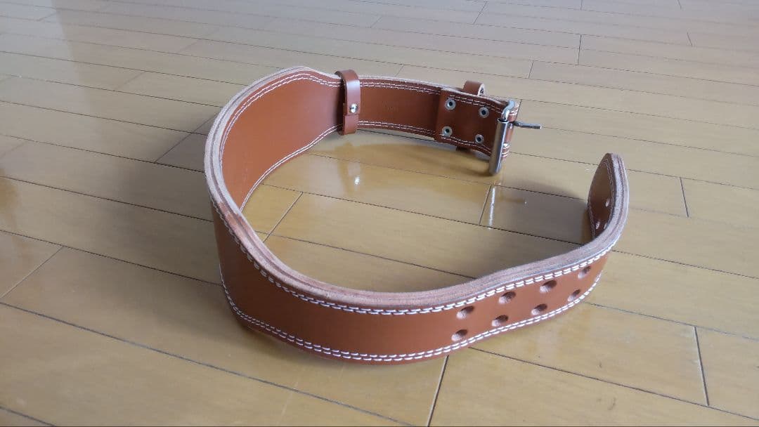 ゴールドジム（GOLD'S GYM）　プロレザーベルト　Mサイズ