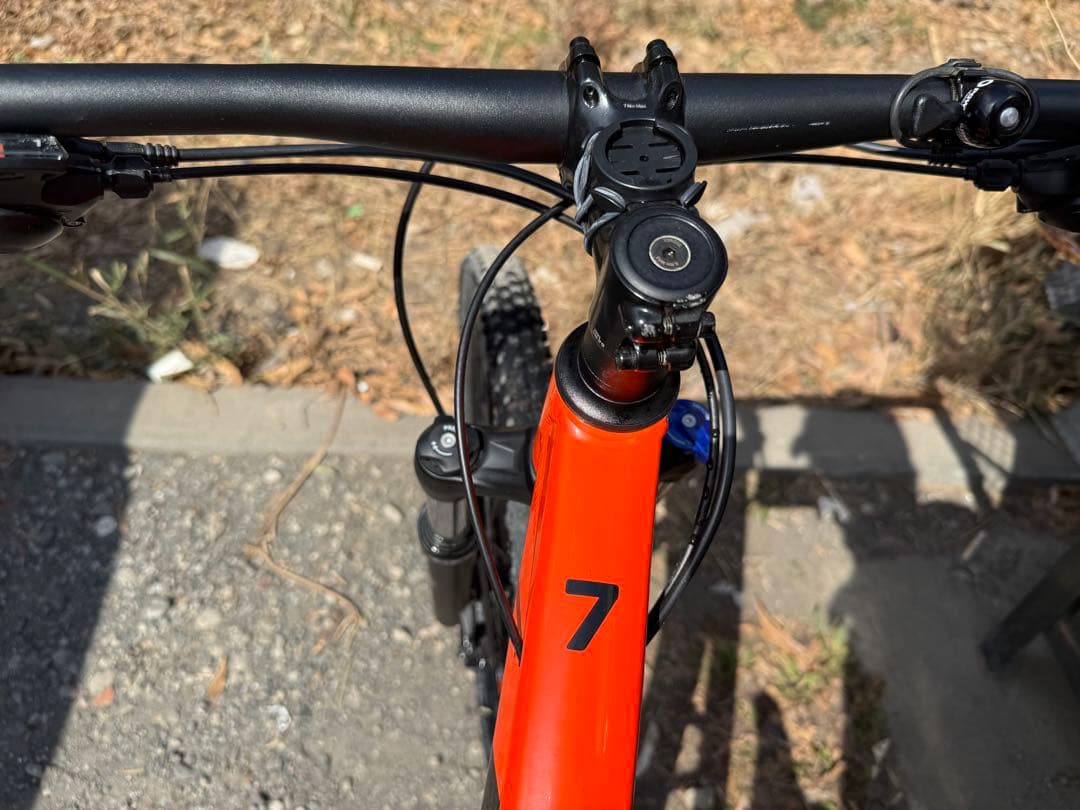 Trek marlin7 マウンテンバイク　直接取引のみ