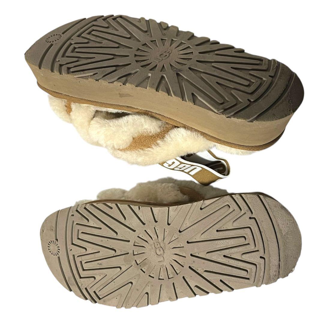 アグ　UGG ディスコクロススライドサンダル 24cm ベージュ ホワイト