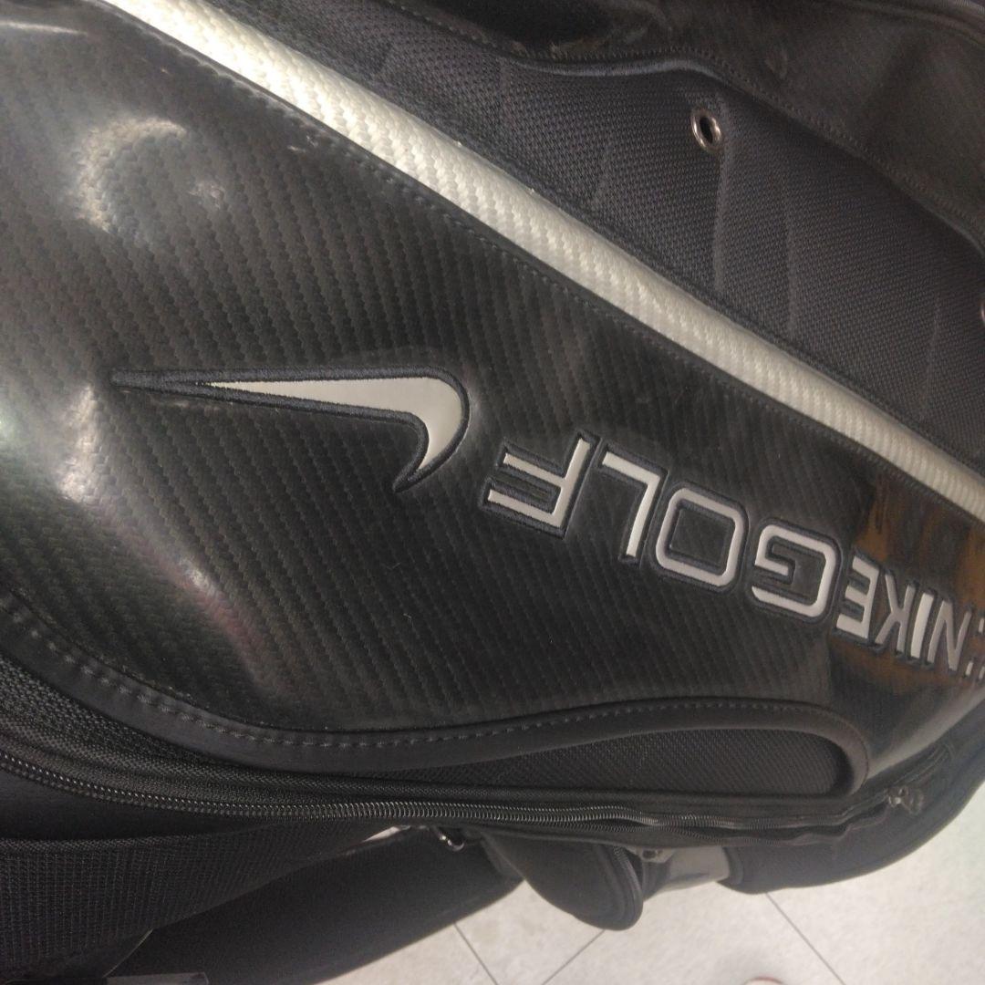 NIKE ナイキゴルフ　9型　キャディバッグ　ブラック　フード付き