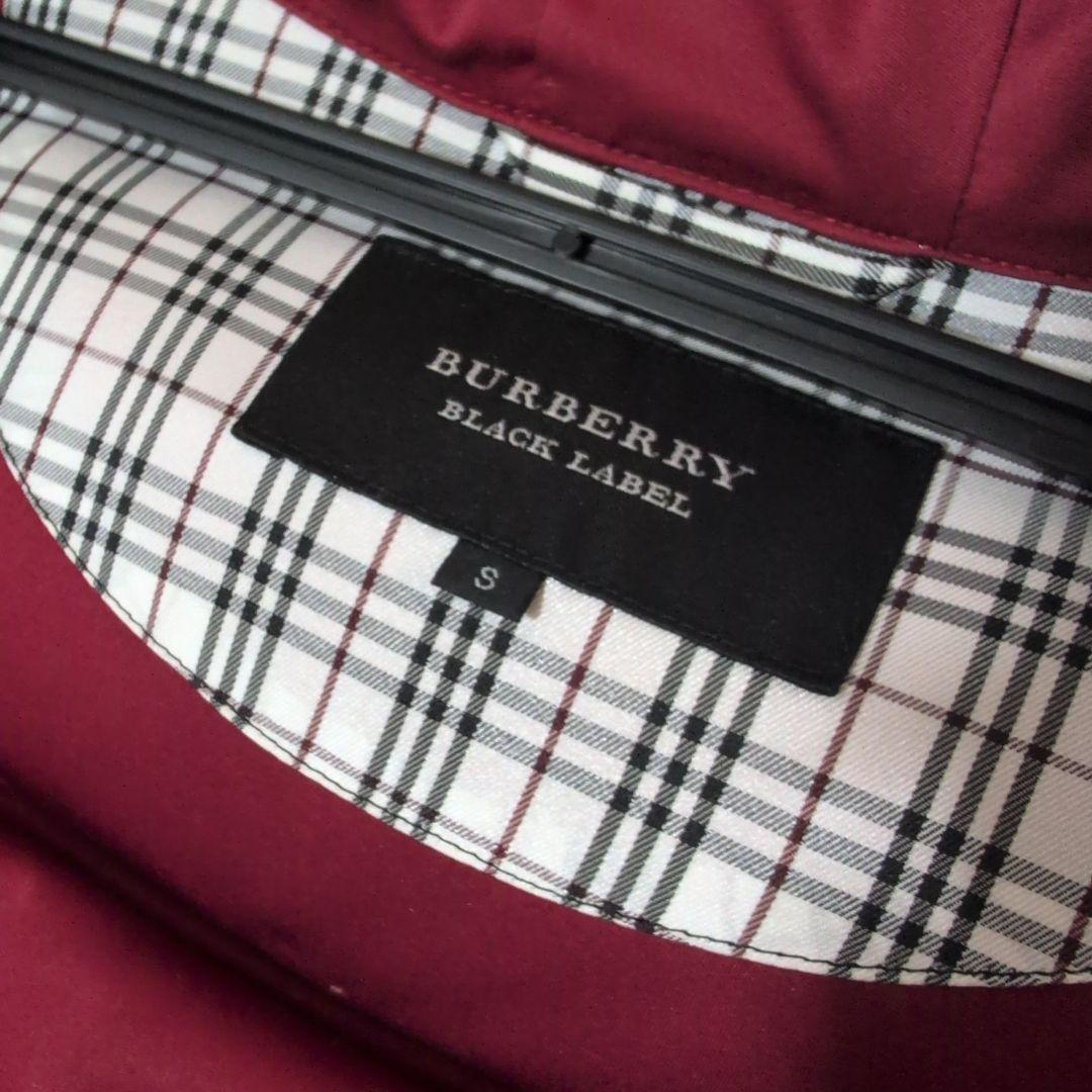 【中古】バーバリー　ダウンジャケット フード付き