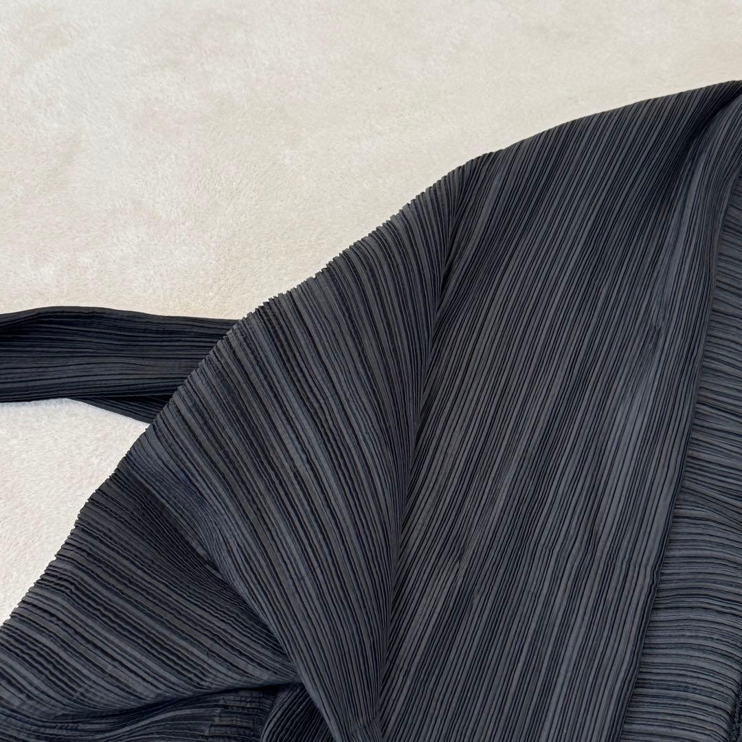 ISSEY MIYAKE 変形　ボレロ　ブラック　プリーツ　長袖　シルク