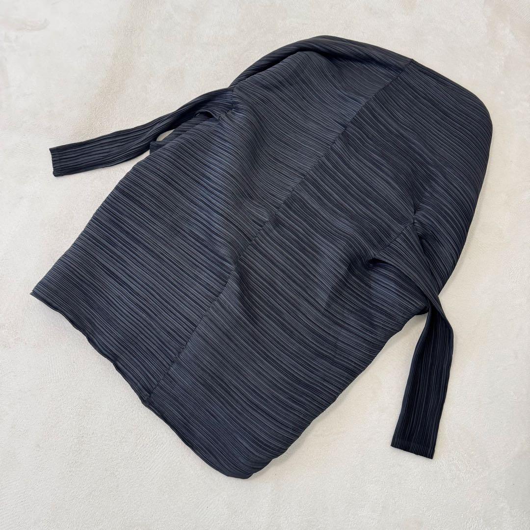 ISSEY MIYAKE 変形　ボレロ　ブラック　プリーツ　長袖　シルク