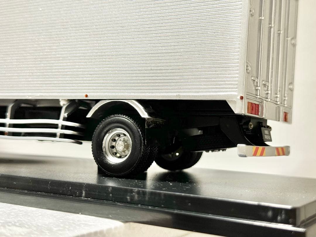 【レア】日野・グラプロ　前２軸　ショートキャブ　デコトラ　トラック　タフ43