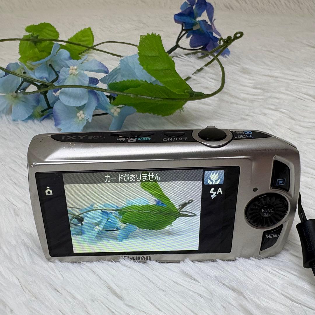 Canon カメラ　IXY 30S PC1473 シルバー コンデジ　動作品