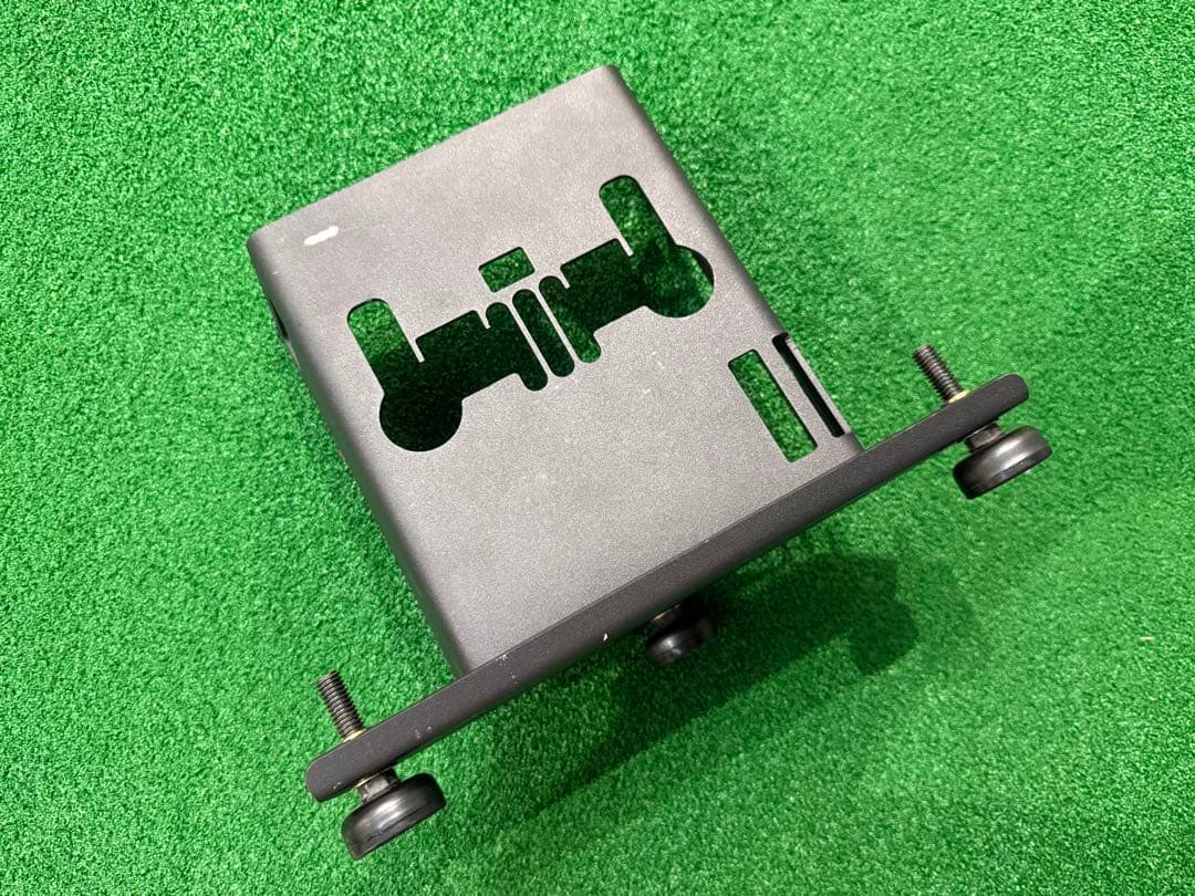 スカイトラック【SkyTrak】専用プロテクター　金属