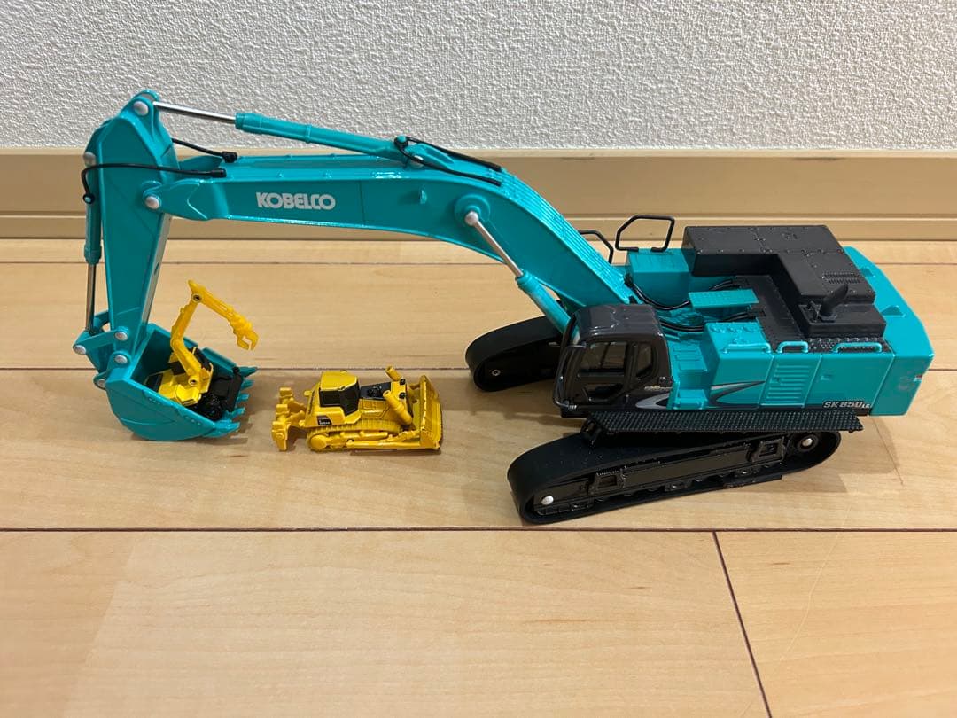 KOBELCO ミニチュア重機セット