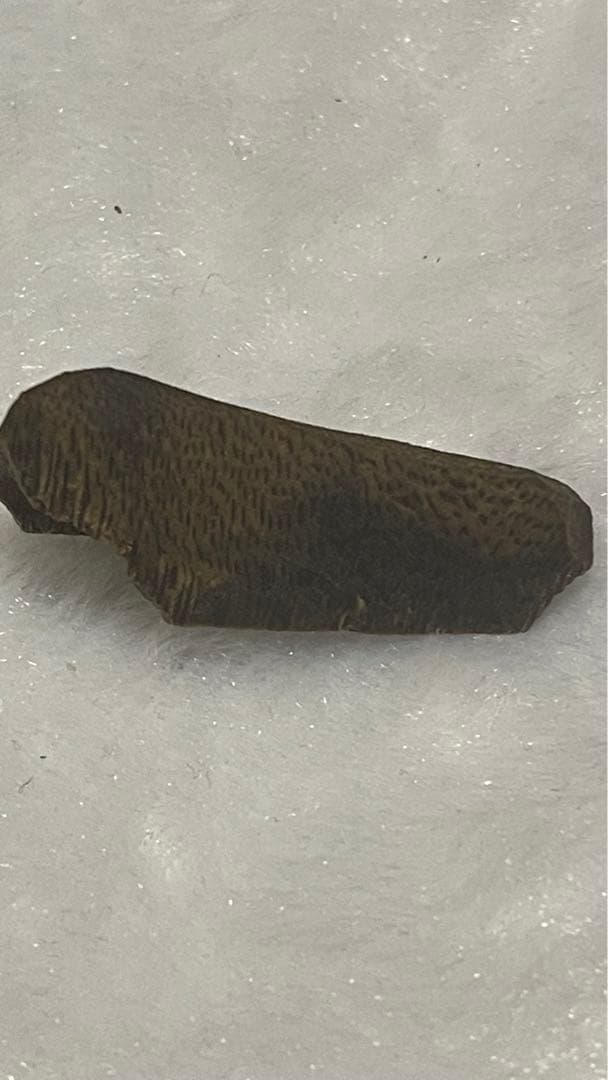 極上伽羅沈香原木香木高ランク水沈み5.2グラム