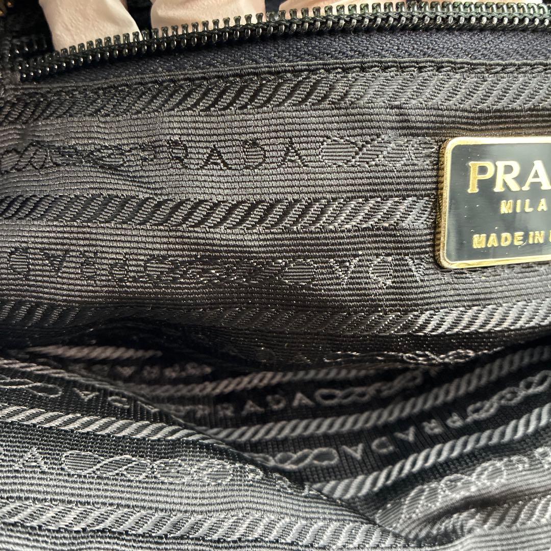 d*9様 プラダ　PRADA ナイロンバック　ショルダーバッグ