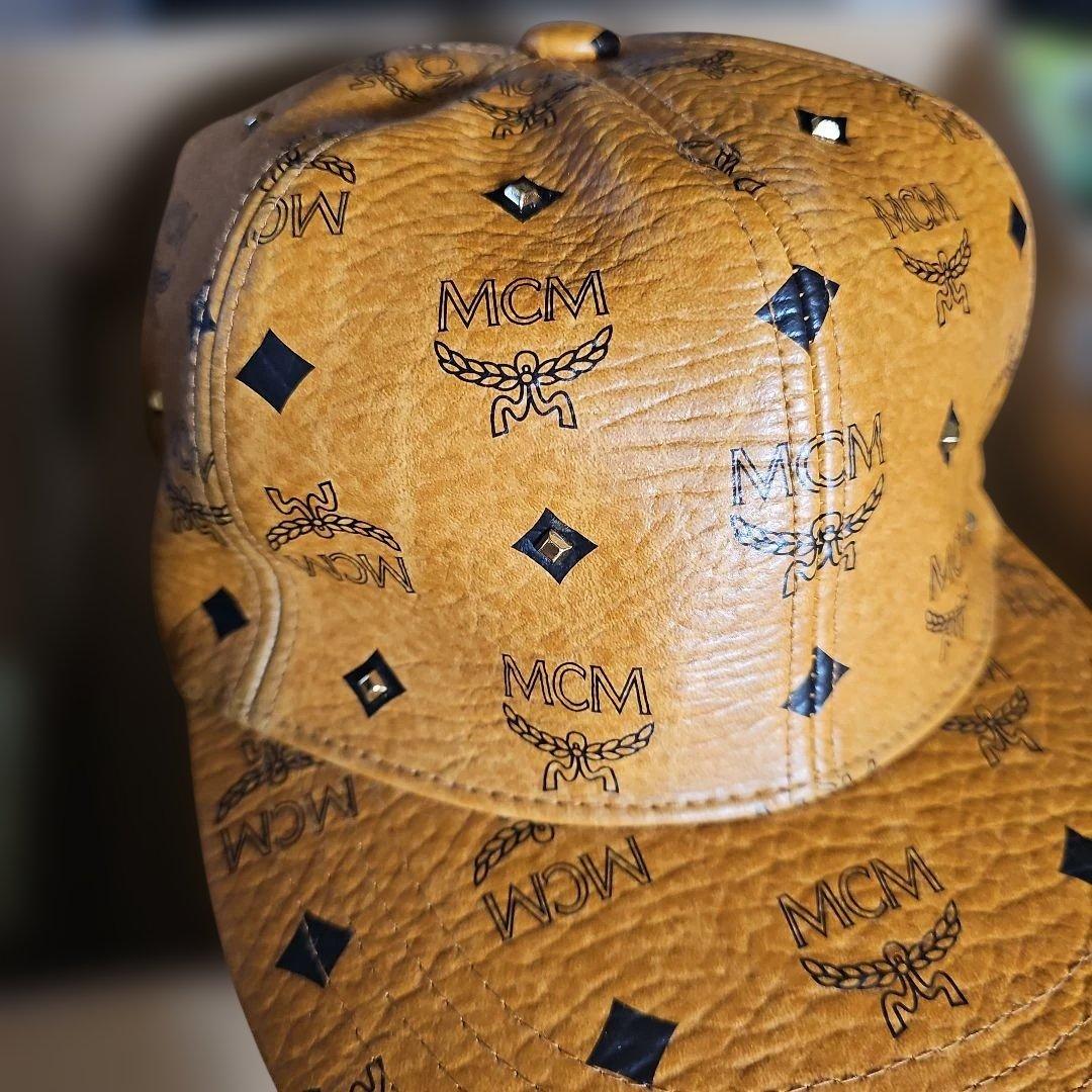 他の方厳禁マリア‼️MCMレア物スタッズ付きキャップ正規品