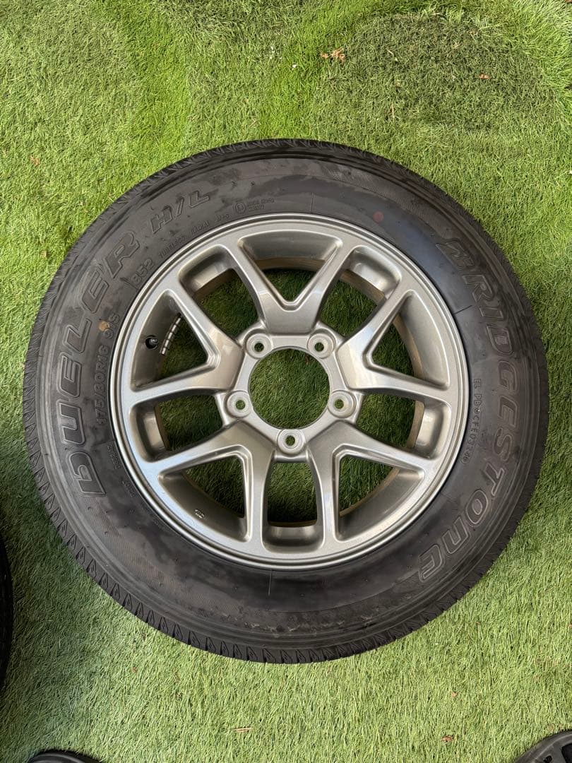 ジムニーホイールタイヤセット　JB64