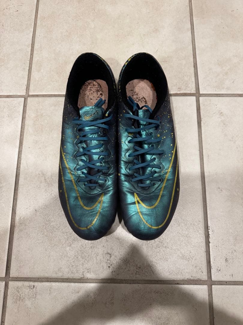 NIKE サッカー　スパイク