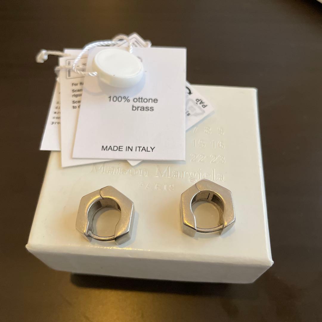 Maison Margiela 六角形ピアス 2個セット