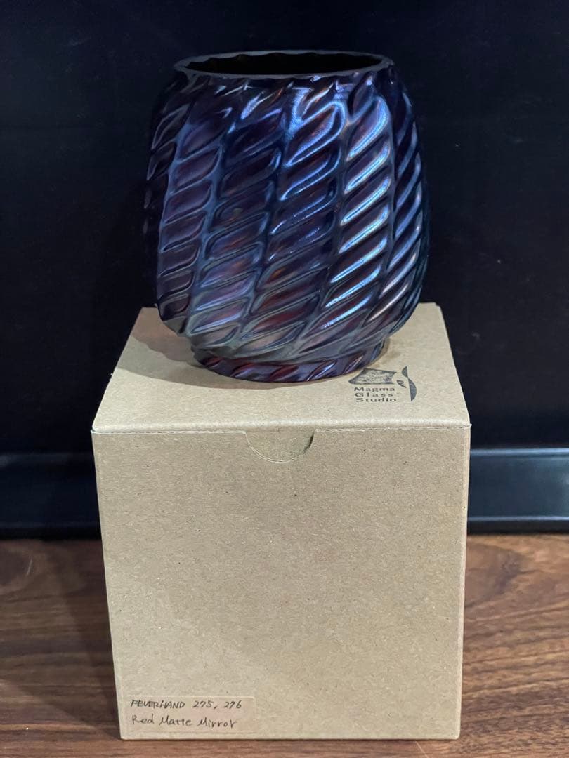 ライト・ランタン Magma Glass Red Matte Mirror