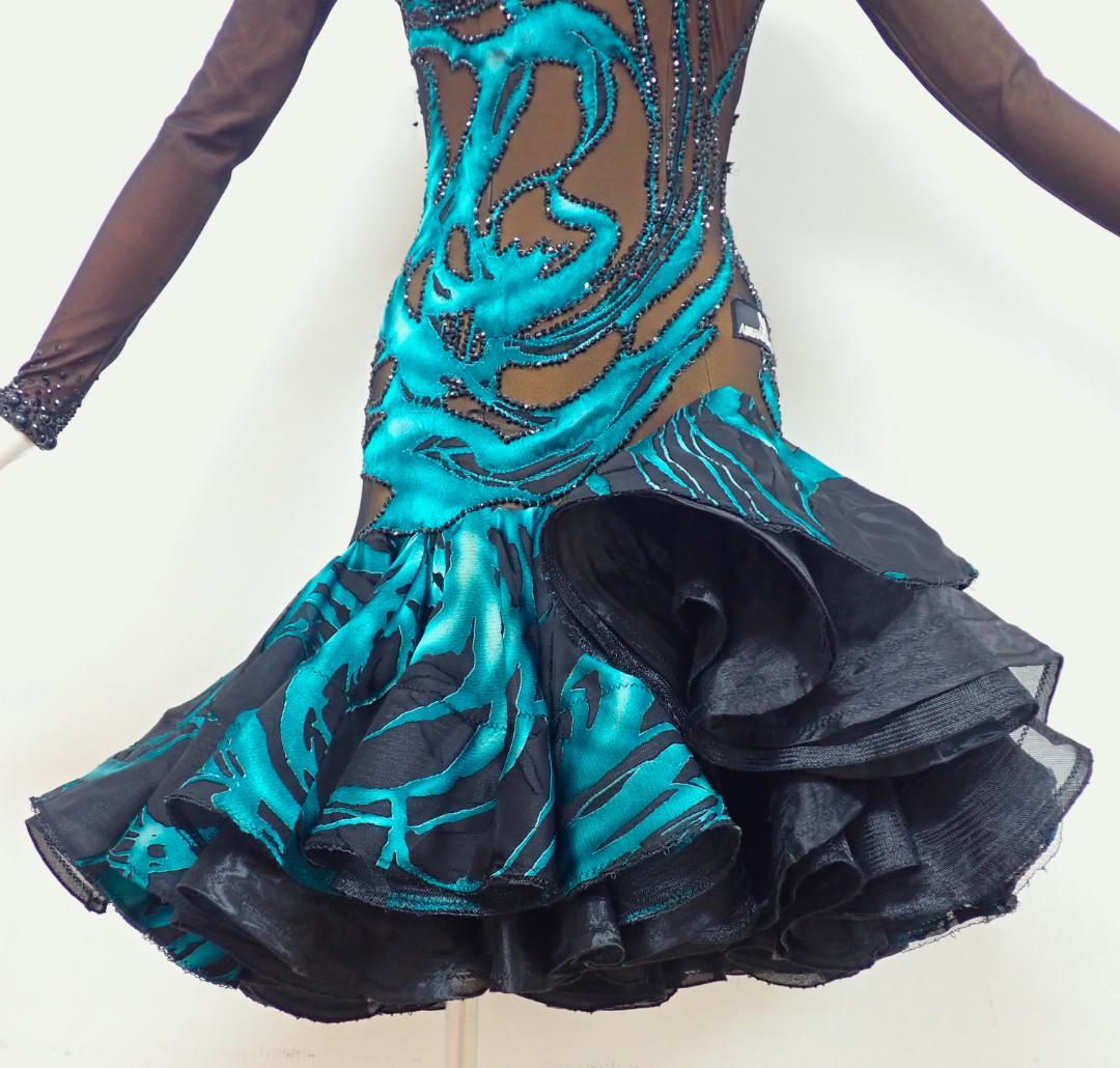 Y5420★定30万★SM【ABRAHAM MARTINEZ】ラテンドレス★社交