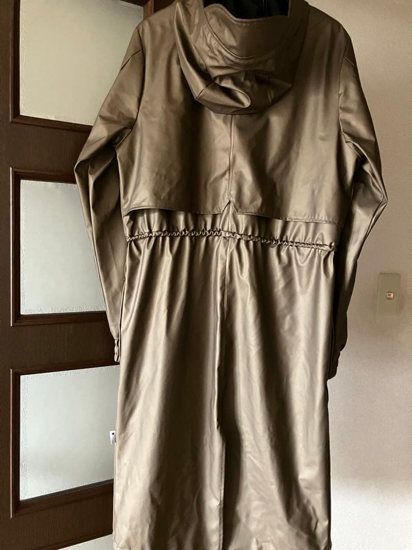 【RAINS】【レインズ】防水フード付きロングコート・オリーブグリーン