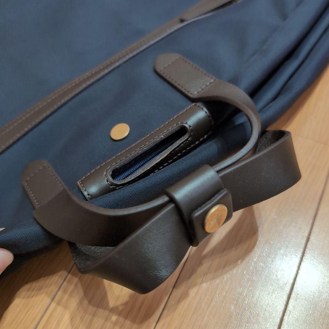 MISMO ミスモ ナイロンガーメントバッグ