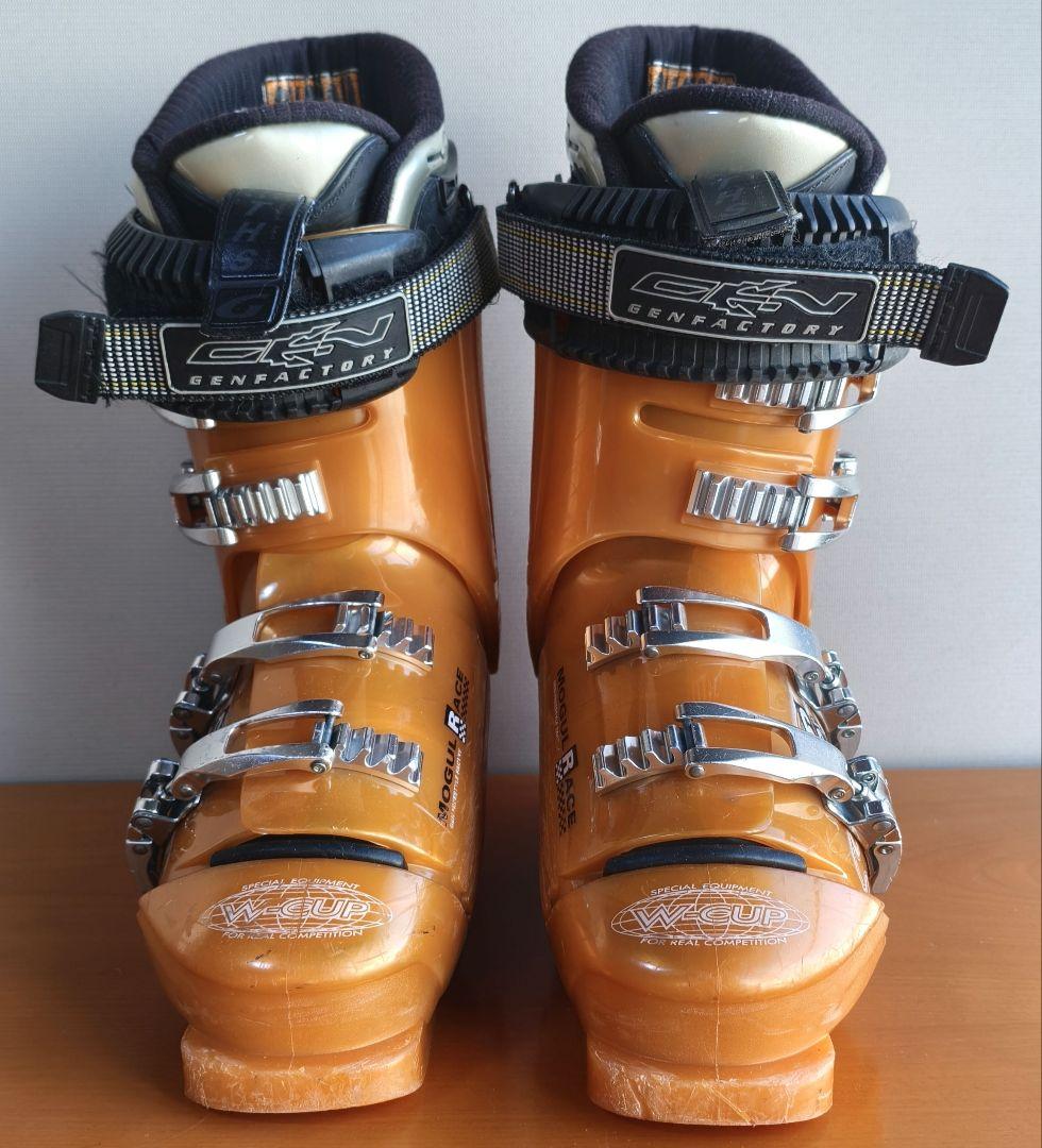 GENゲンファクトリーBUMPS9 25.0-25.5cm