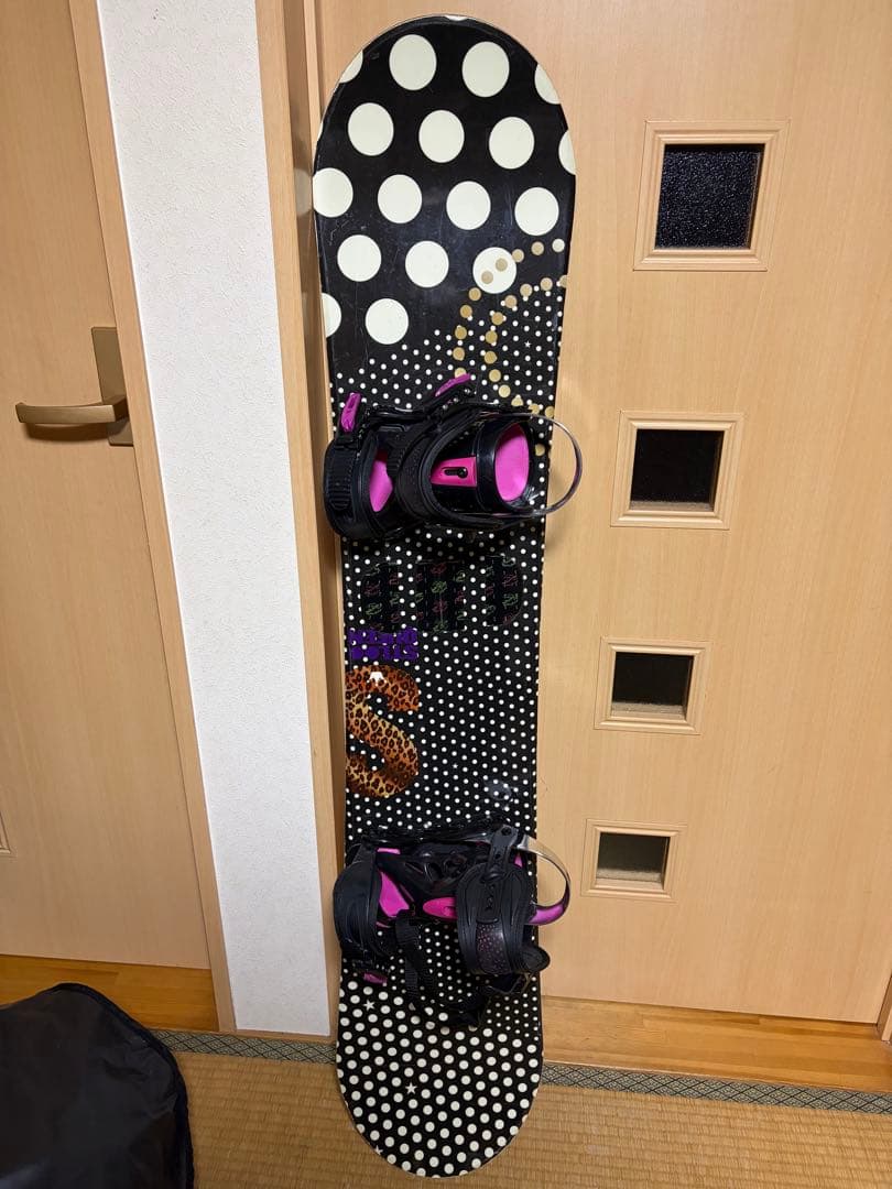 レディース スノーボード 4点セット 板140 ブーツ23.5〜24.0ケース付