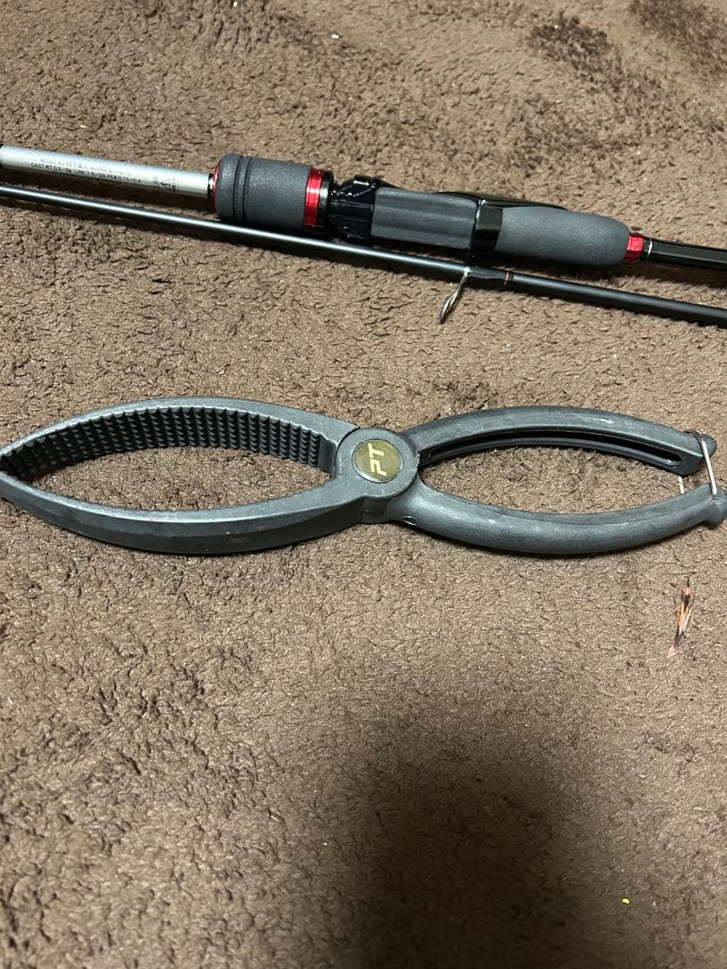 T*i様 アジングロッド、ワーム、フィッシュグリップ　セット