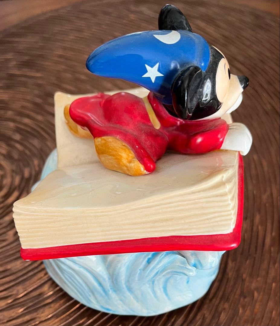 ディズニー ファンタジア ミッキーマウス魔法使いの弟子 オルゴール フィギュア