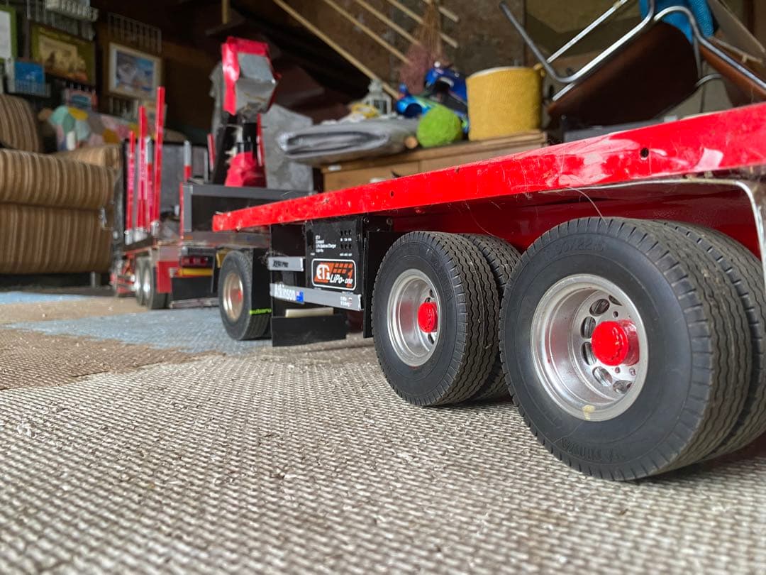 タミヤ　1/14 スカニア原木運搬フルトレーラー仕様　フルオペ