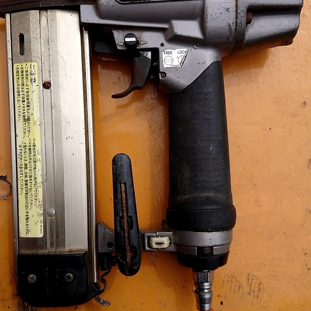 マキタ仕上げ釘打機