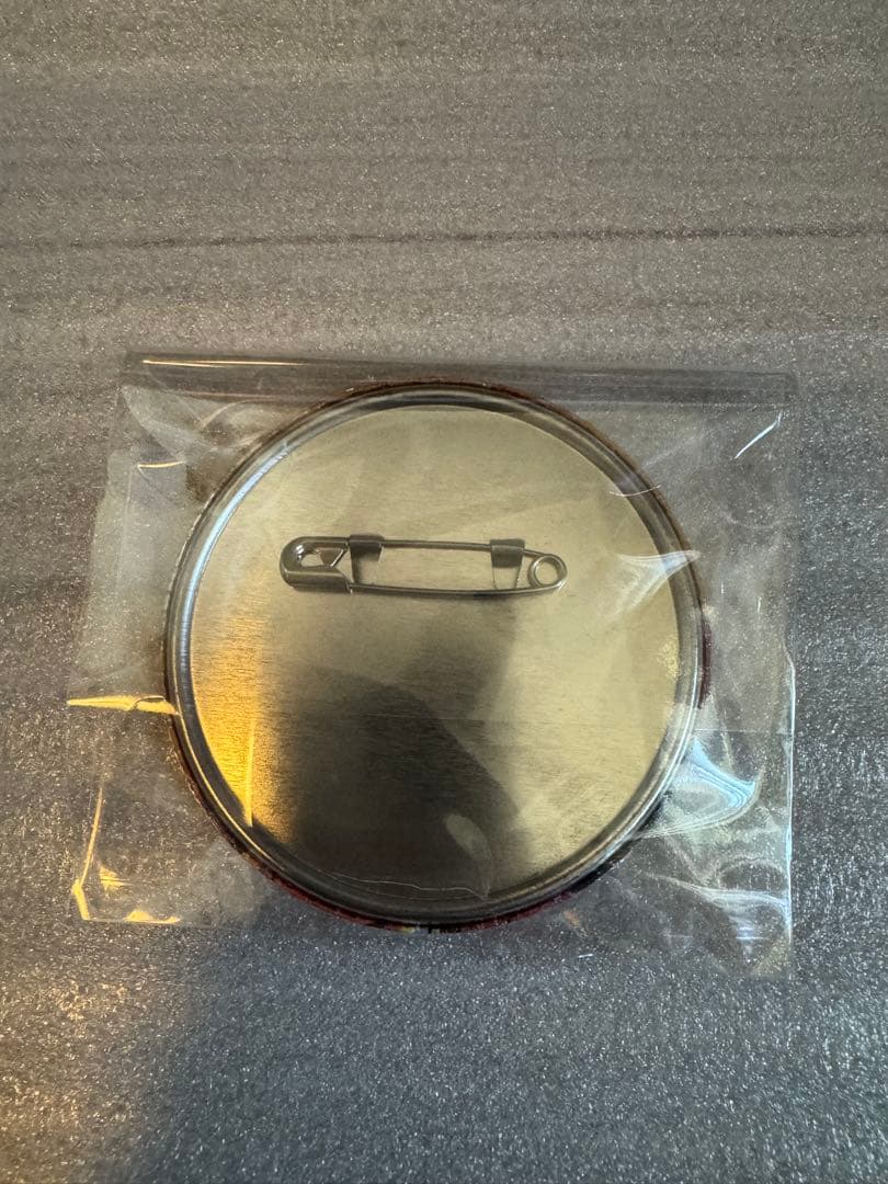 ジョジョの奇妙な冒険　ジャンプ展　創刊50周年記念　缶バッジ　DIO ディオ