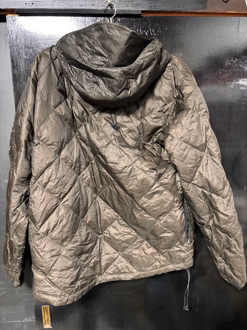 MOONSTONE ダウンジャケット ダークグレー フード付き