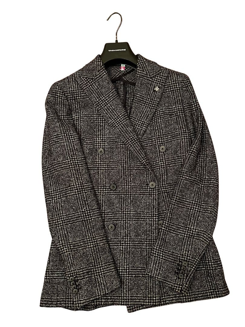 【美品】 TAGLIATORE 秋冬用ジャケット