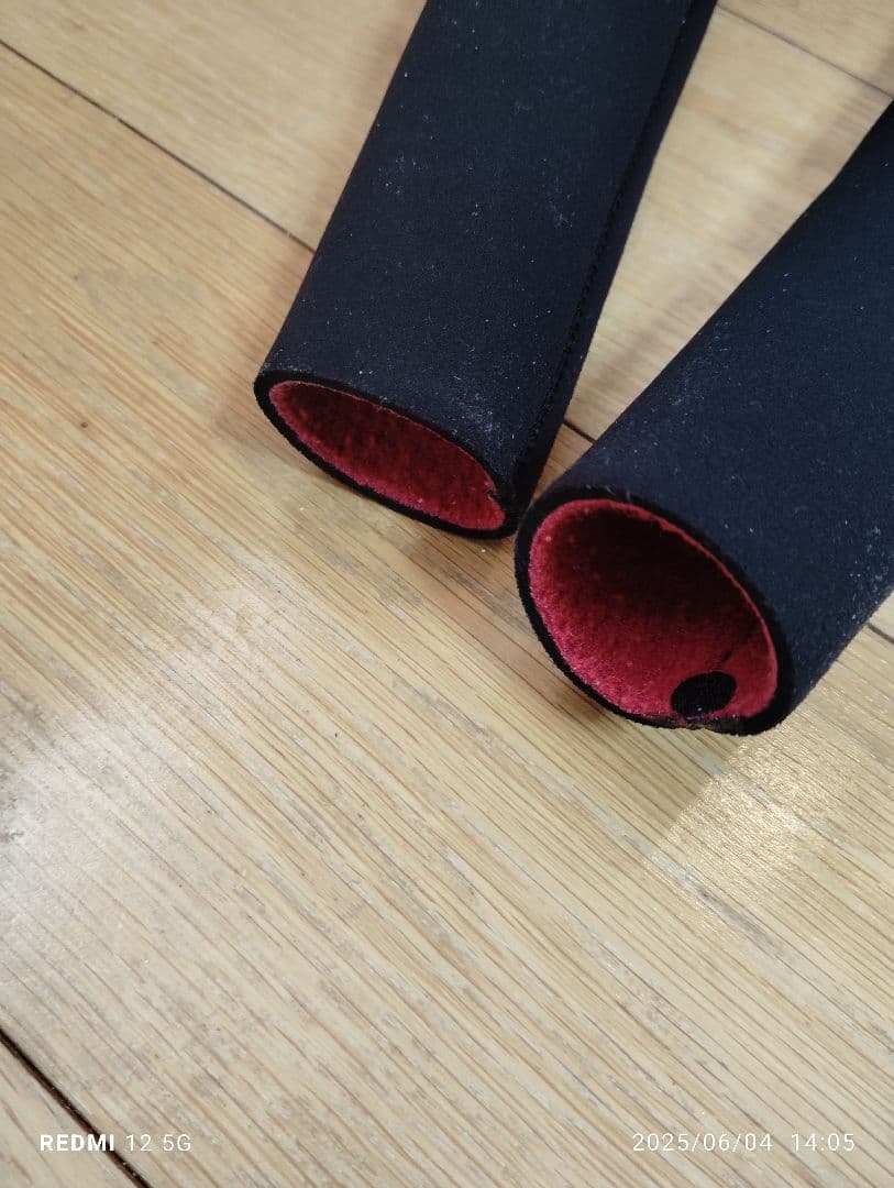 【holly】細身キッズセミドライオーダーウェットスーツ145cmー155cm