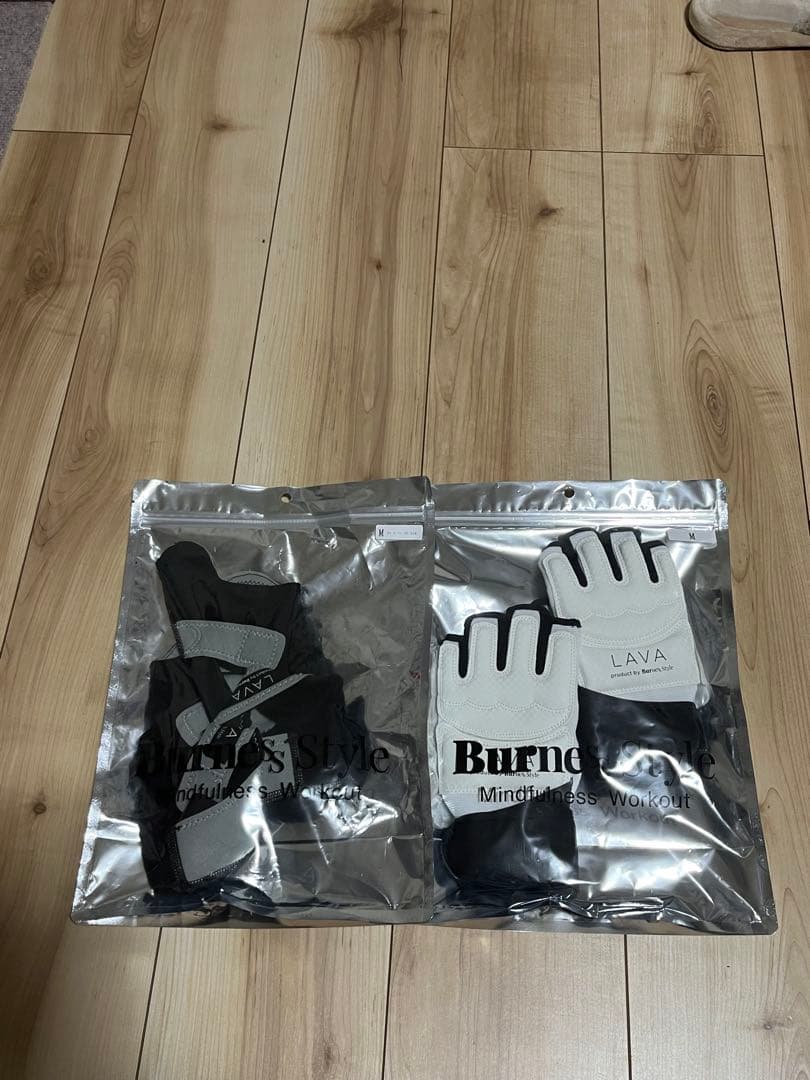 Burnes Style LAVA ボクシンググローブ Mサイズ　未開封