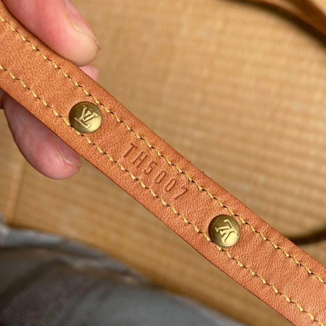 りこまる　茶色レザー モノグラム ハーネスリード