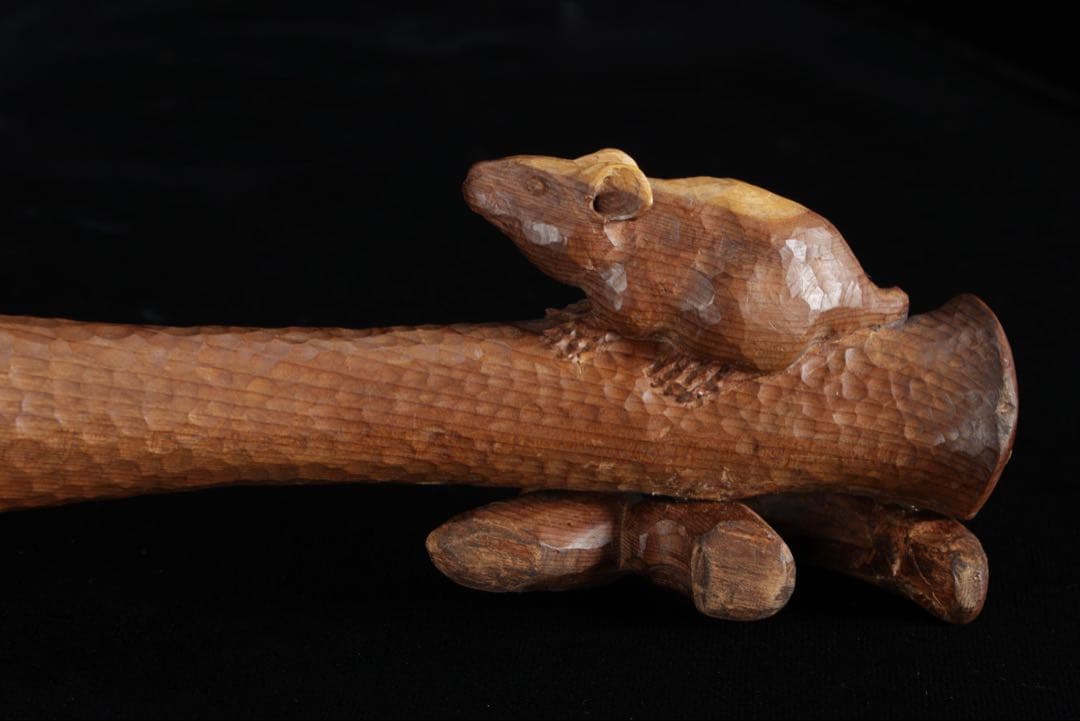 永冨一伸 在銘 木彫 開眼福子 干支 鼠 水瓶 曲玉 一刀彫 置物 共箱 縁起物