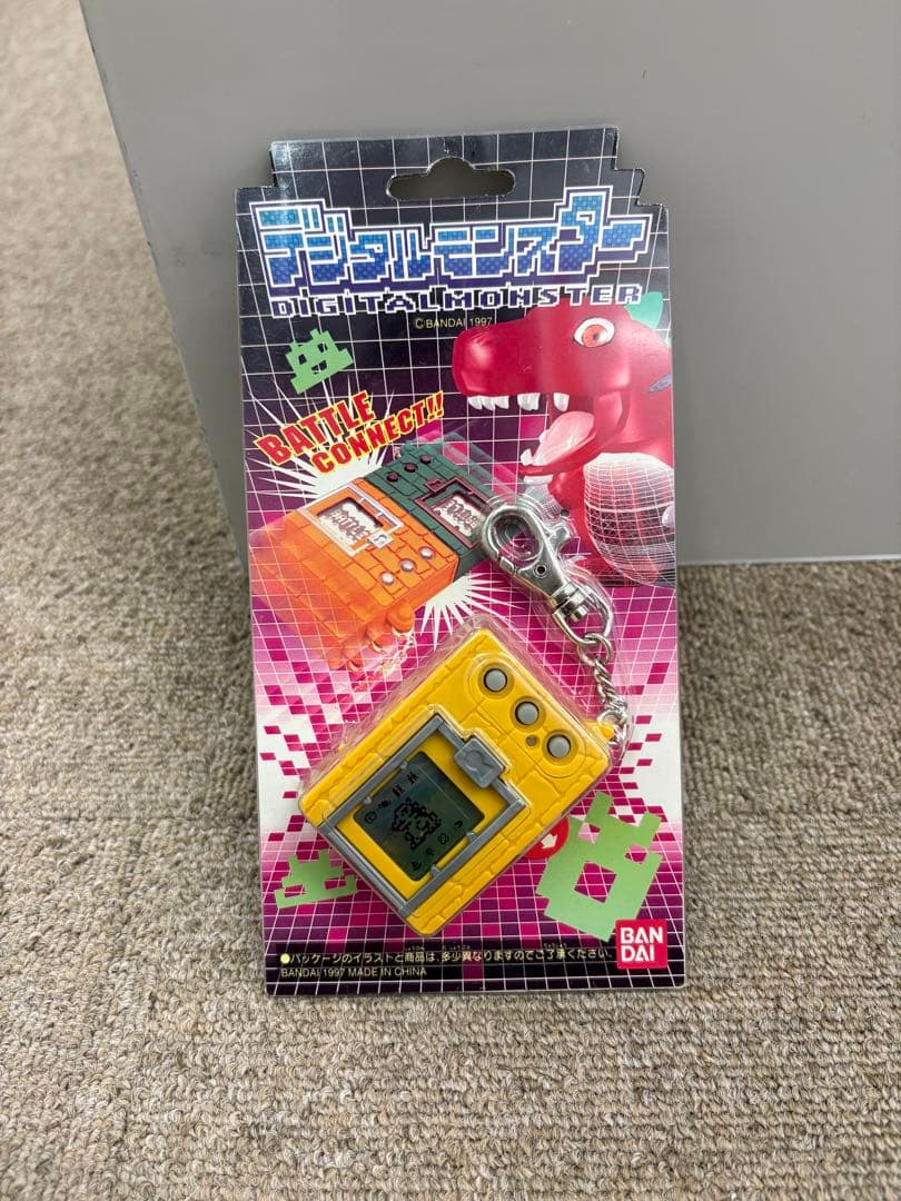 新品 デジタルモンスター グレー・イエロー セット レア レトロ 希少 初代