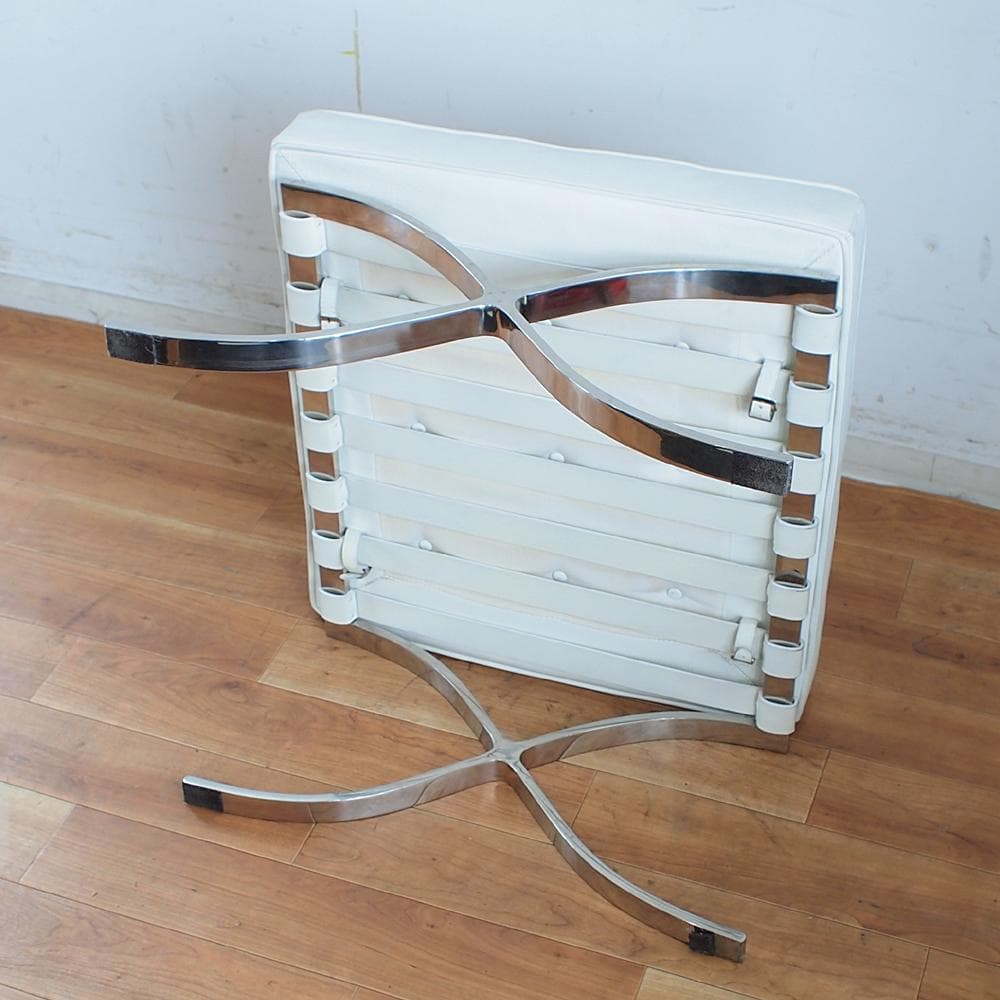 リプロダクト品 本革 バルセロナチェア用オットマン 白/ホワイト