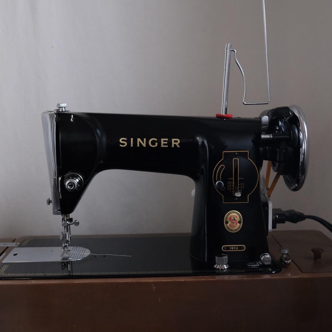 動作◎ SINGER シンガー　ミシン　191U アンティーク　ヴィンテージ