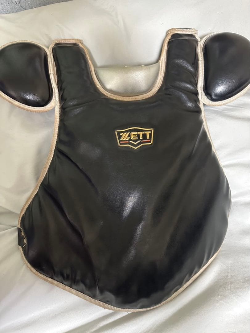 ZETT プロテクター 硬式用　セール中‼️