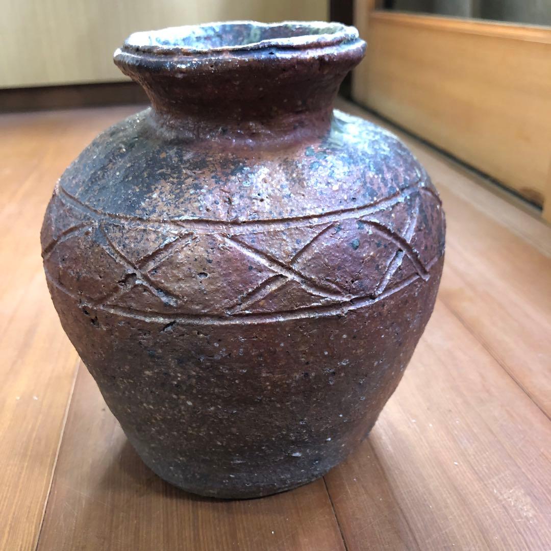 骨董品 手彫り模様茶色緑色グラデーション壺 花道茶道水差し 作家物 日本伝統工芸