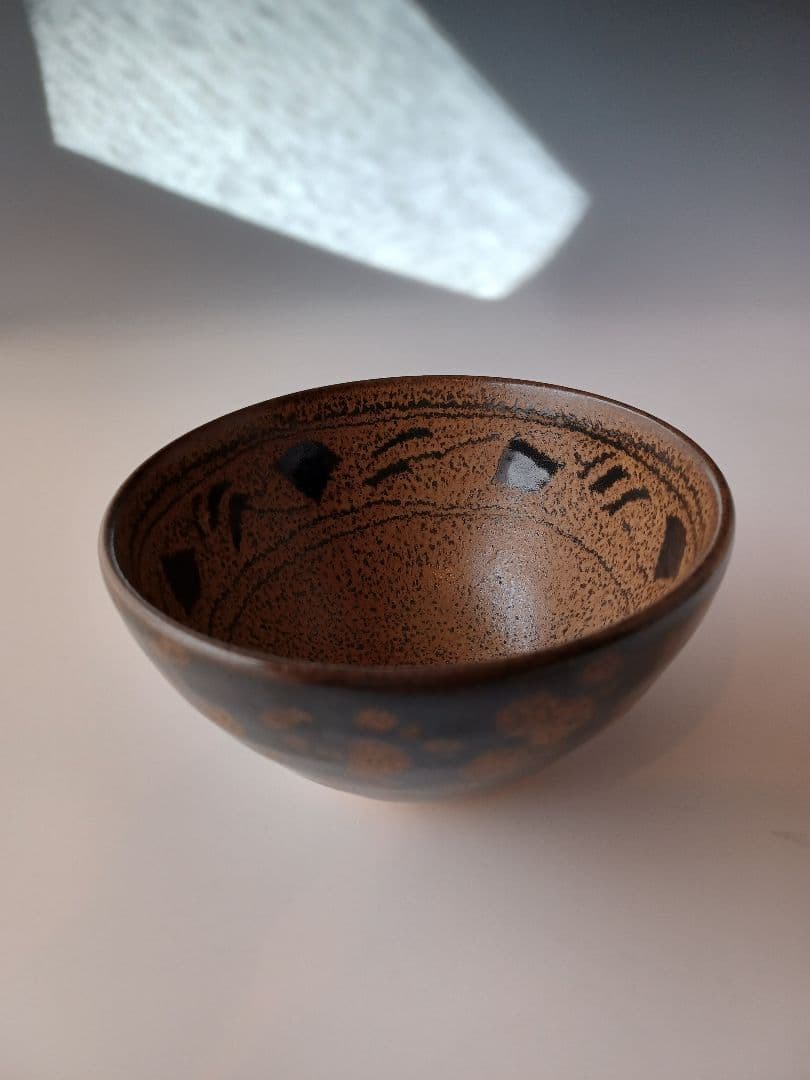 天目茶碗　蓬莱窯　お庭焼　抹茶茶碗　お稽古　お点前　木箱入　記念品　シック