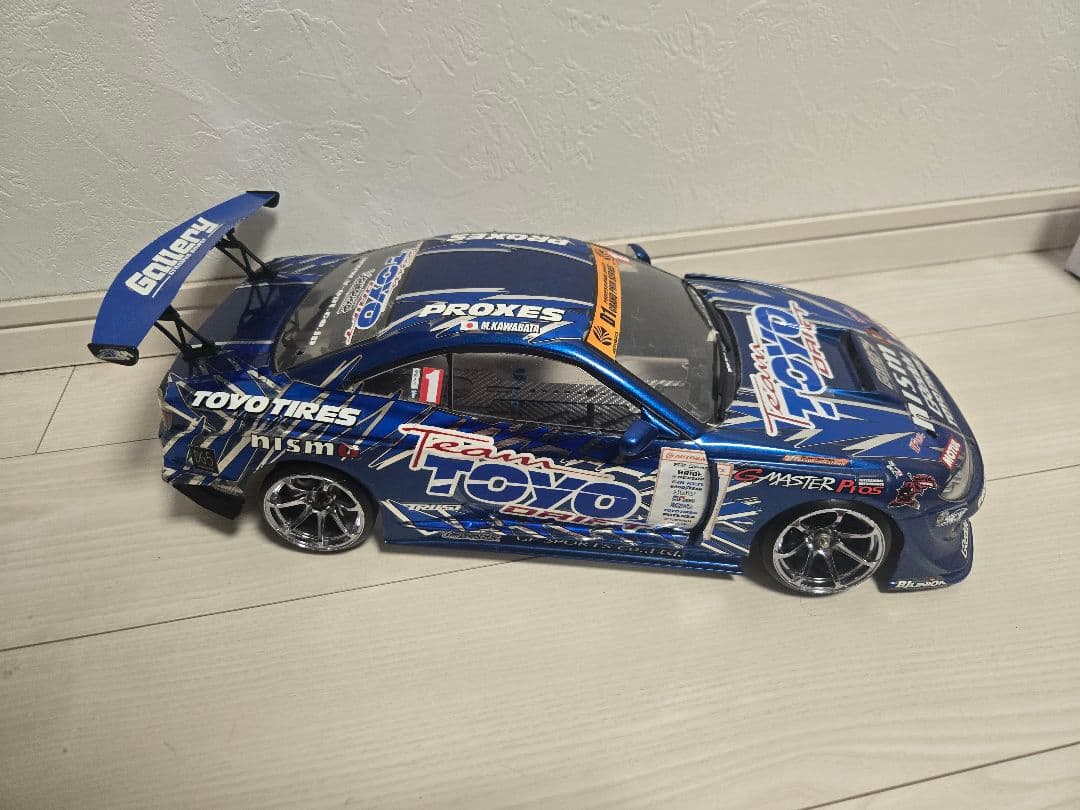 ラジコン 即ドリフト 引退 フルセット サクラD5フルオプ サンワM17