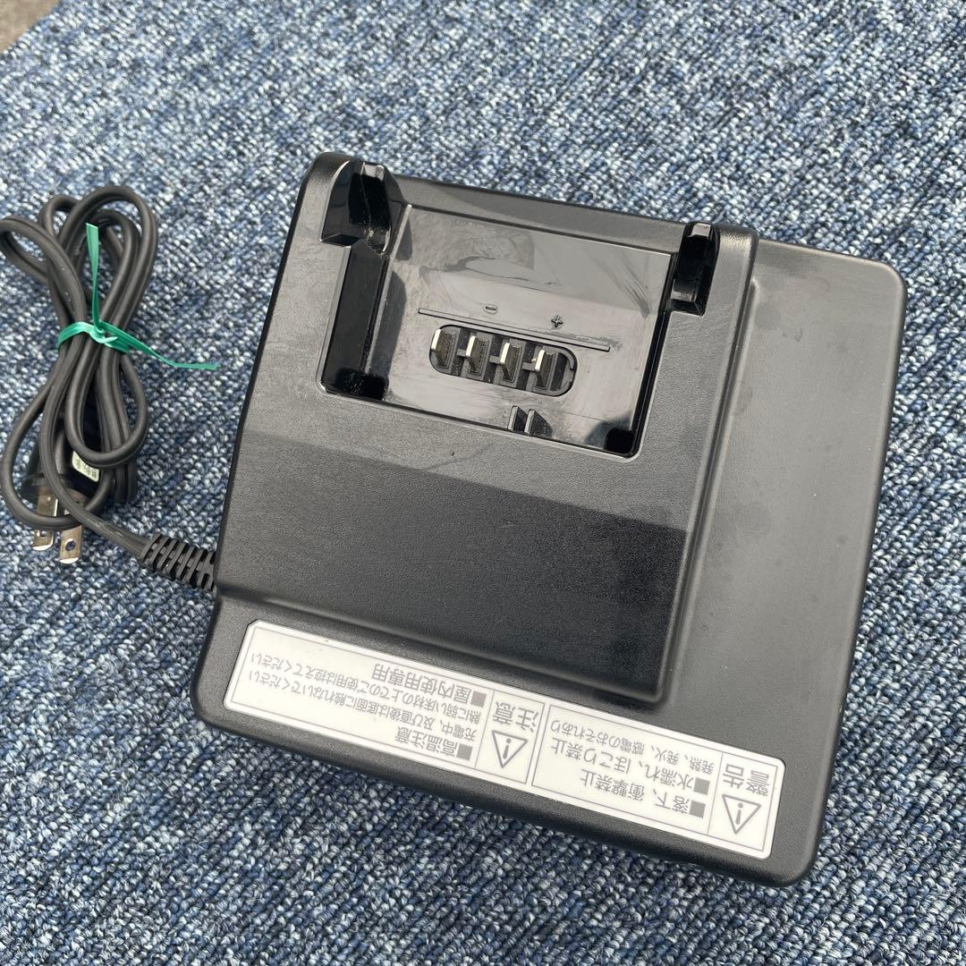 パナソニック電動自転車バッテリー充電器NKJ075Z1 A