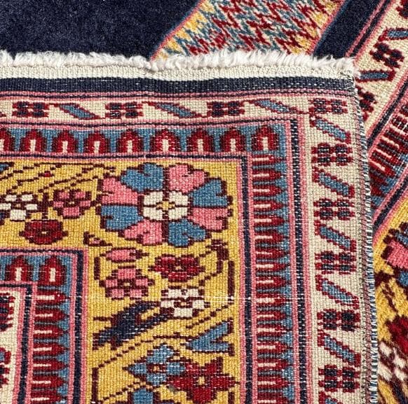 トルコ製ヴィンテージラグ838レア 高級 カイセリ ネイビー イエロー ピンク